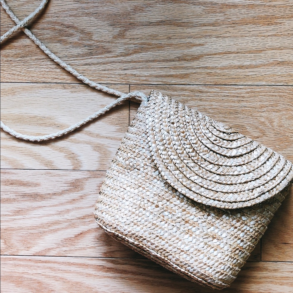 Straw cross body bag
